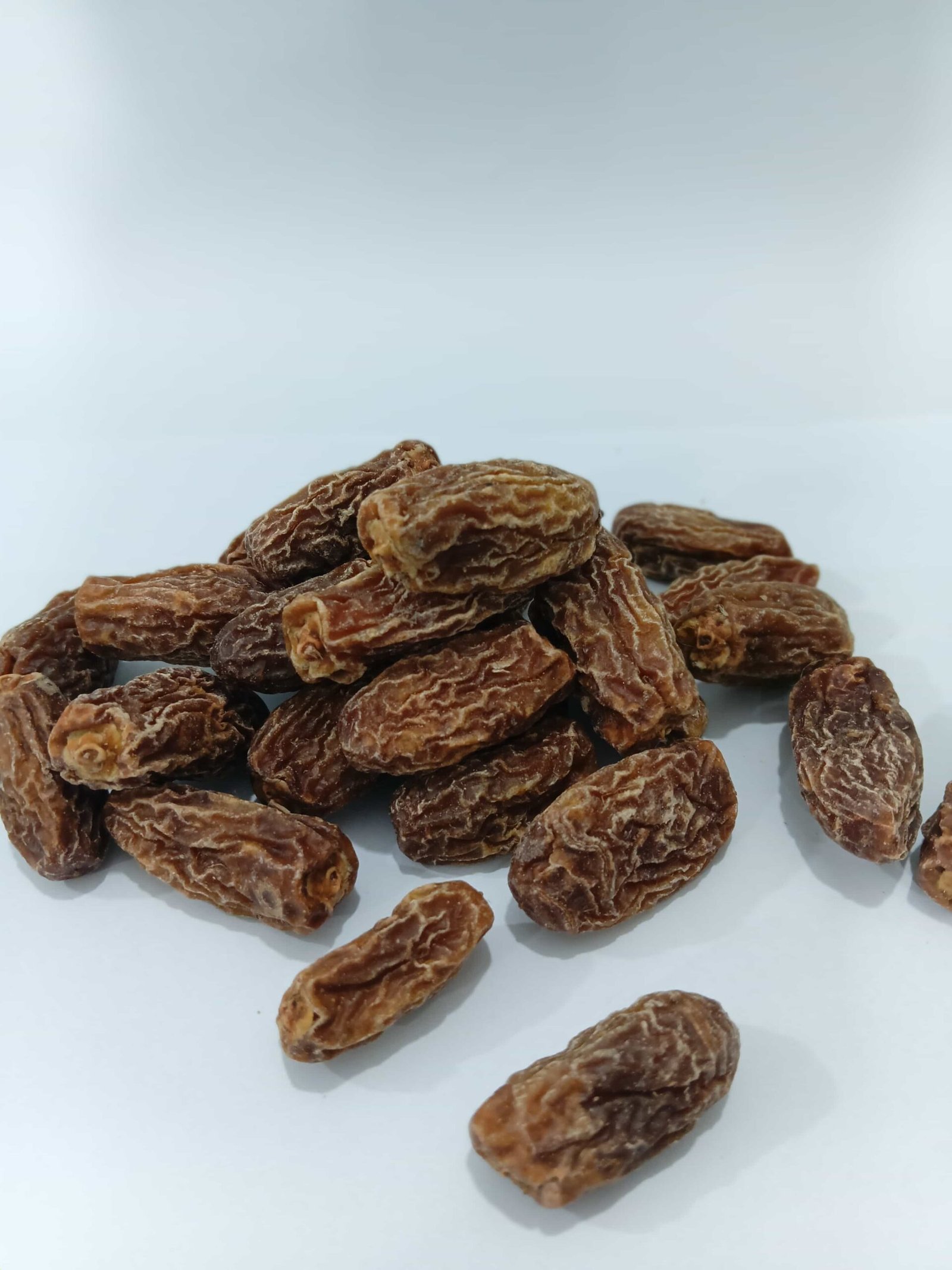 Premium Organic Dry Dates From Pakistan