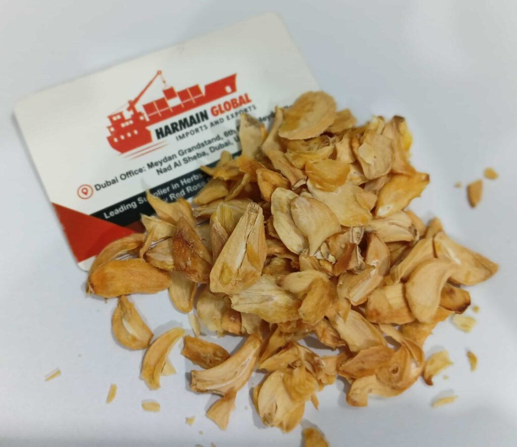 Dehydrated Garlic Flakes Exporter Pakistan | High Allicin, HACCP ...